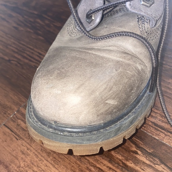 Grey Timberlands GUC size 7 - Picture 7 of 10